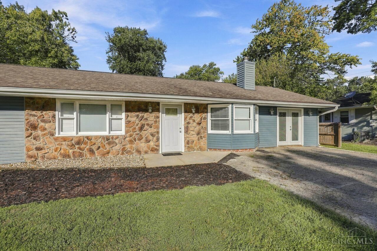 Property Photo:  8005 Crest Acres Drive  OH 45040 