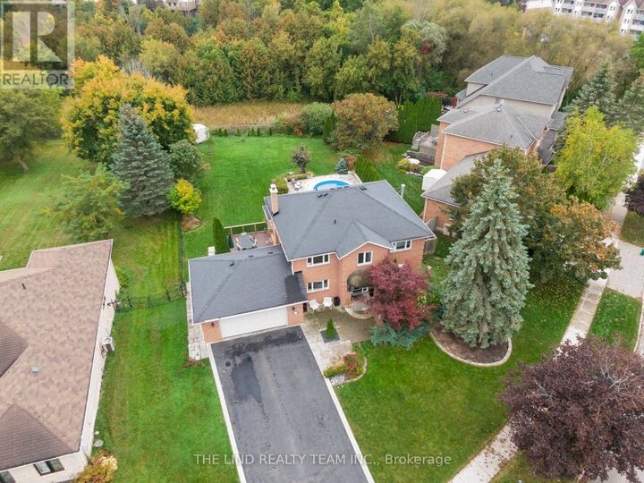 Property Photo: 97 Thompson Drive ON L9N 1E2