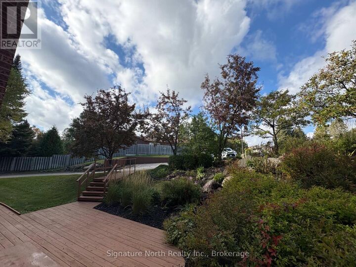 Property Photo: 115 Toivo Street 101 ON P7B 6N9