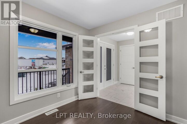 Property Photo:  63 Chateauguay Street  ON K0A 1W0 