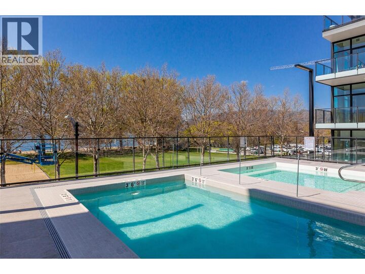 Photo de la propriété:  3389 Lakeshore Road 413  BC V1W 0G5 