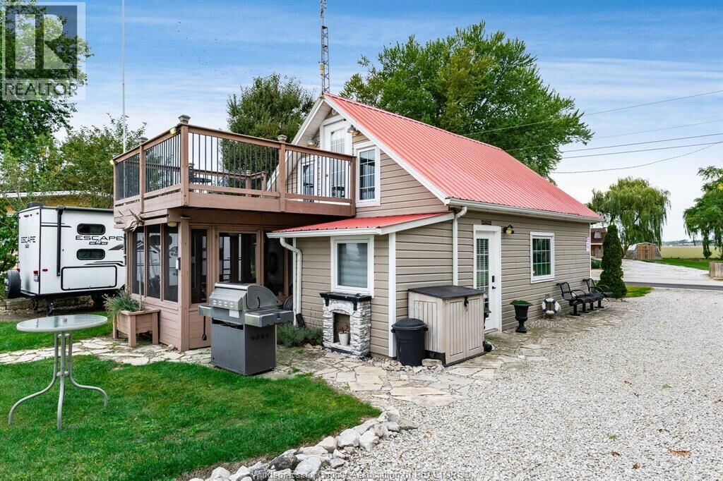 Property Photo:  170 Lakeshore Road  ON N0P 2P0 