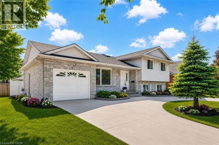 Property Photo:  102 Allen Street  ON N4G 5K1 