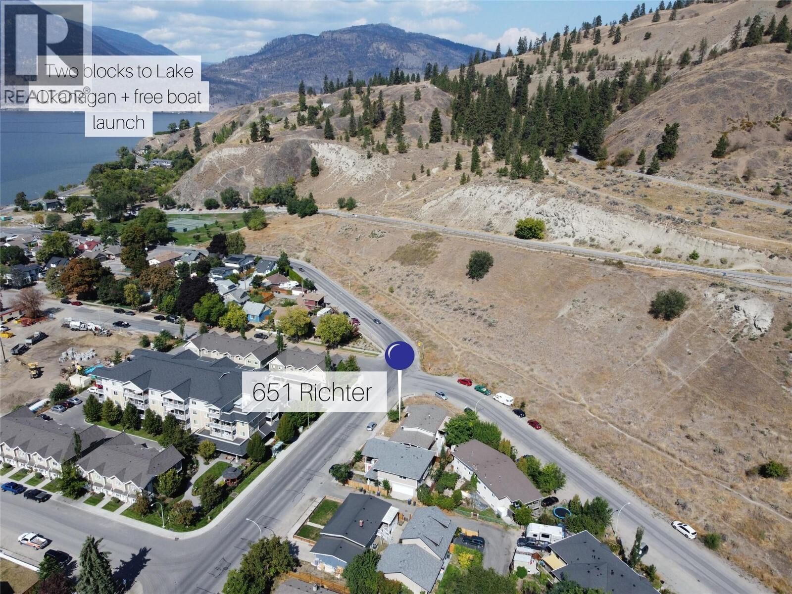 Property Photo:  651 Richter Street  BC V1Y 2J6 