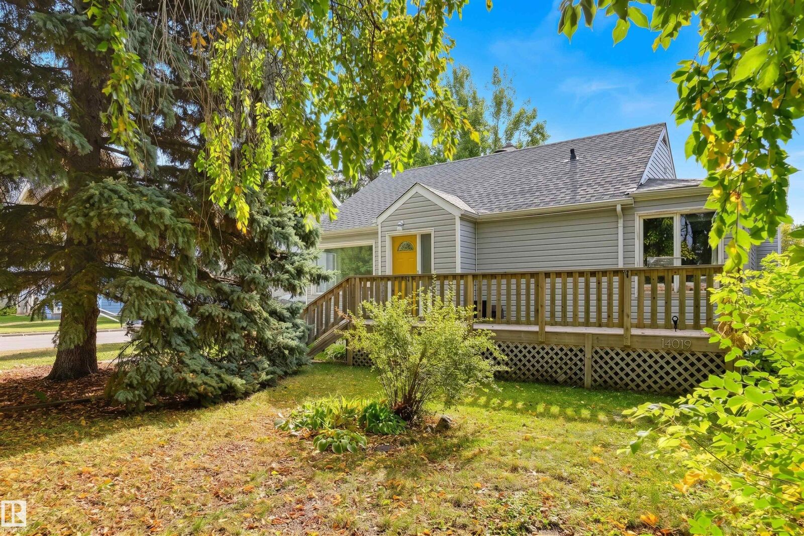 Property Photo:  14019 106 Avenue NW  AB T5N 1B3 