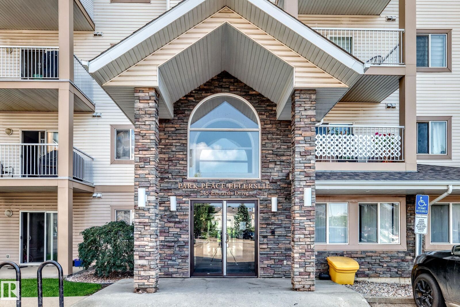 Property Photo:  245 Edwards Drive SW 214  AB T6X 1J9 