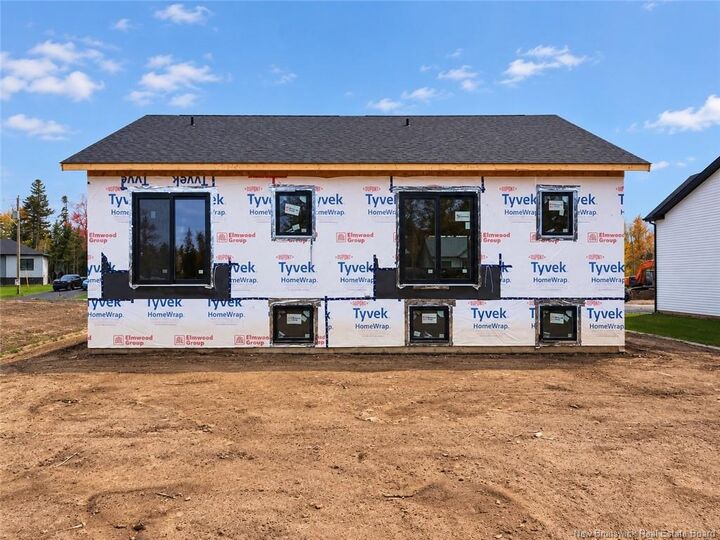 Property Photo:  163 Carrington Drive  NB E1B 5E8 