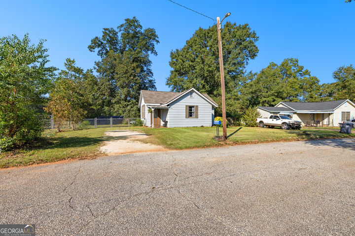Property Photo: 108 Maple Street AL 36854