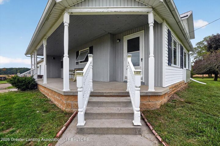 Property Photo:  7209 E Condensery Road  MI 48884 
