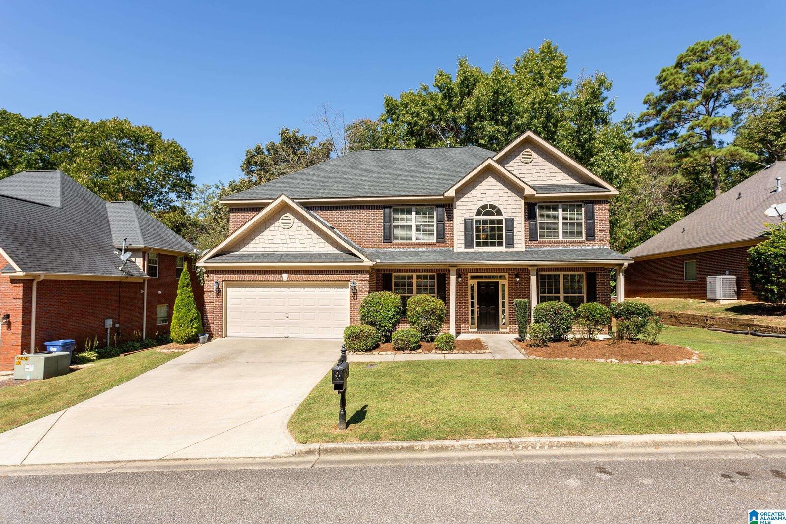 Property Photo:  717 York Imperial Trail  AL 36203 
