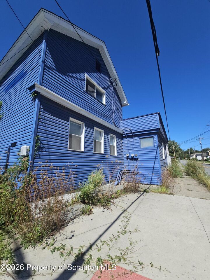 Property Photo:  171-173 Dundaff Street  PA 18407 