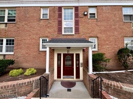 Property Photo:  605 Grove St E10  NJ 07013 