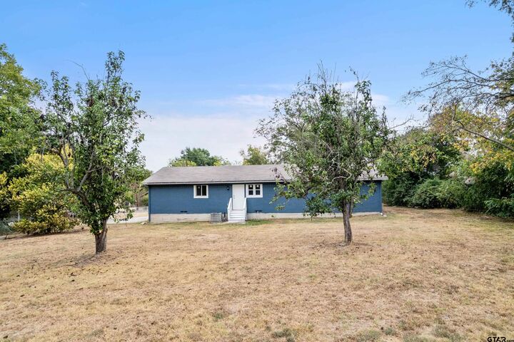 Property Photo:  208 Miller Street  TX 75457 