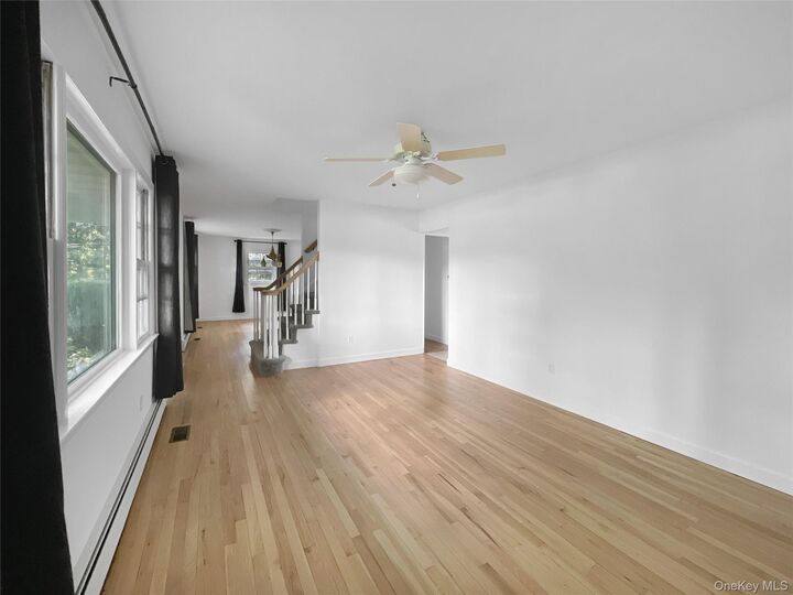 Property Photo:  8 Daly Drive  NY 11901 