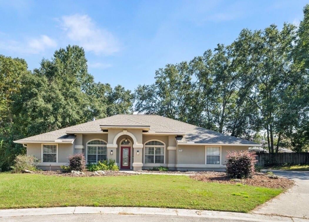 Property Photo:  10527 NW 14th Place  FL 32606 