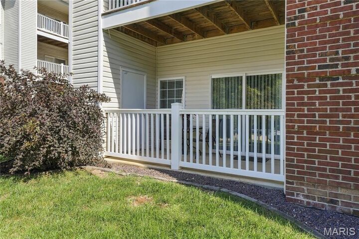 Property Photo:  31 Kassebaum Lane 107  MO 63129 