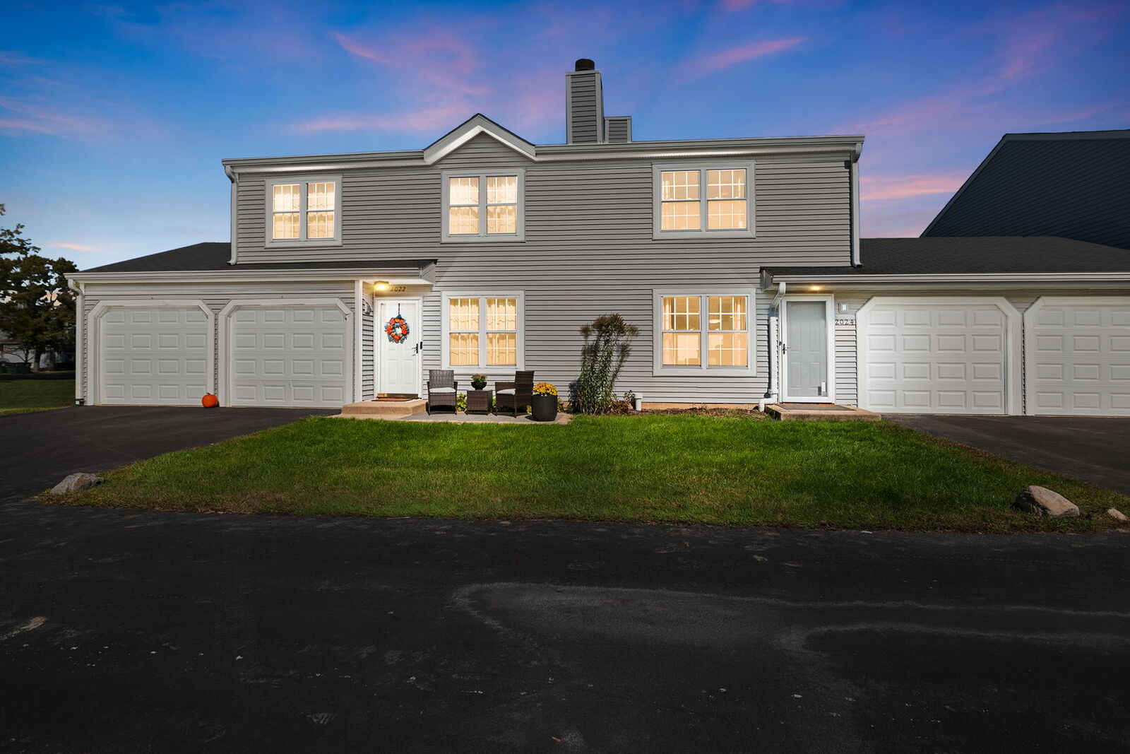Property Photo:  2024 Countryside Lane  IL 60073 