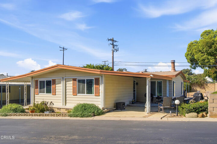 Property Photo:  121 Wheaton Drive 121  CA 93003 