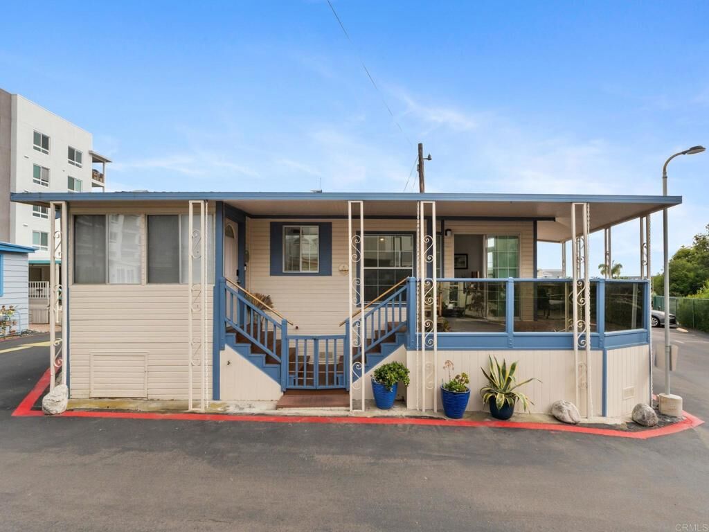 Property Photo: 900 N Cleveland St 94 CA 92054