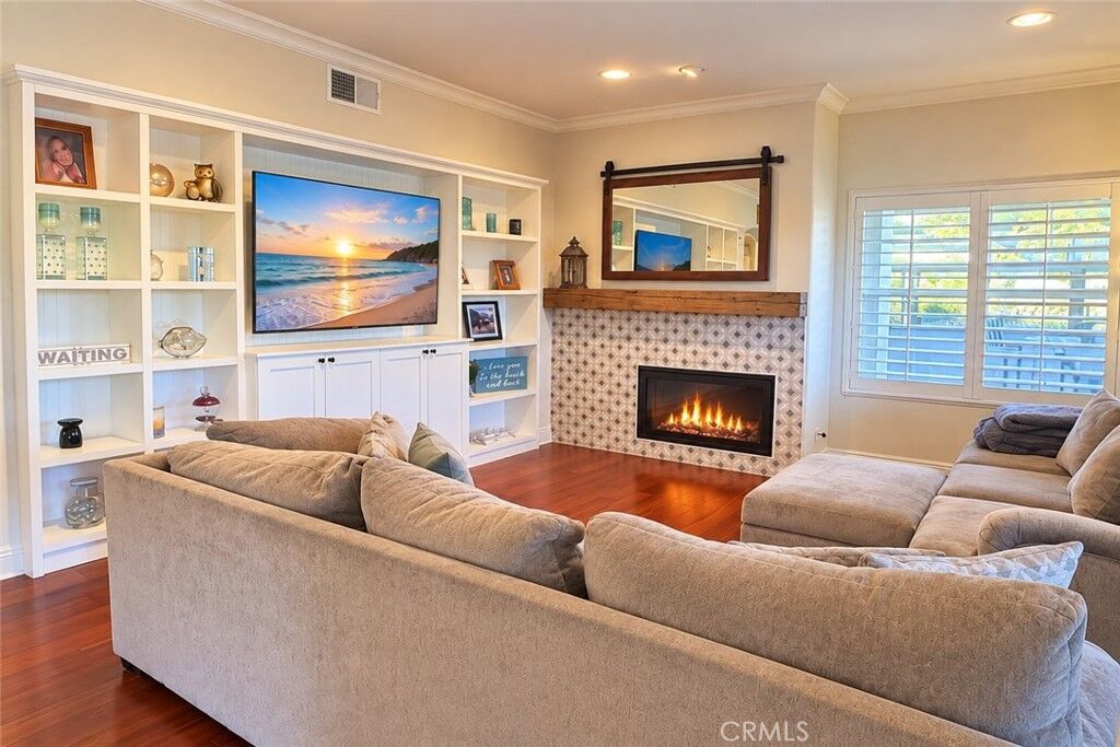 Property Photo:  68 Via Contento  CA 92688 