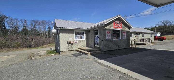 Property Photo:  416 Canaan Road  ME 04976 