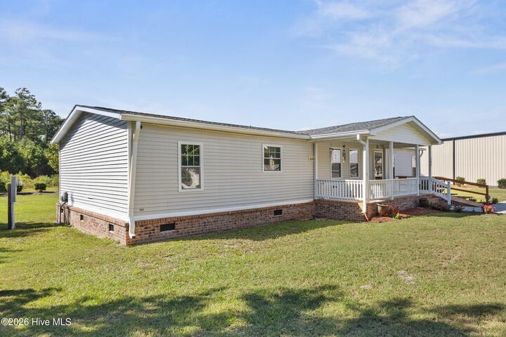 Property Photo: 195 Calabash Road NW NC 28467