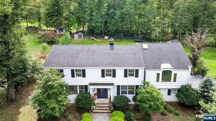 Property Photo:  29 Dearborn Drive  NJ 07675 