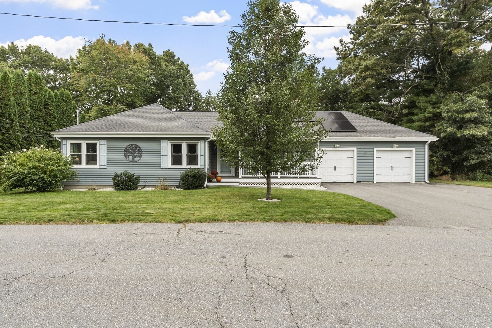 Property Photo: 36 Harkins St MA 01523