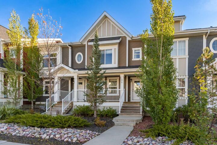 Property Photo:  276 Sunset Road  AB T4C 0Z8 