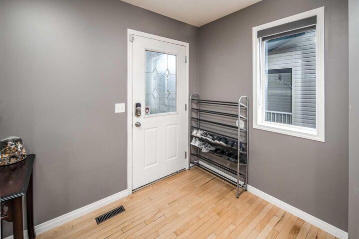 Property Photo:  73 Evansbrooke Way NW  AB T3P 1C7 