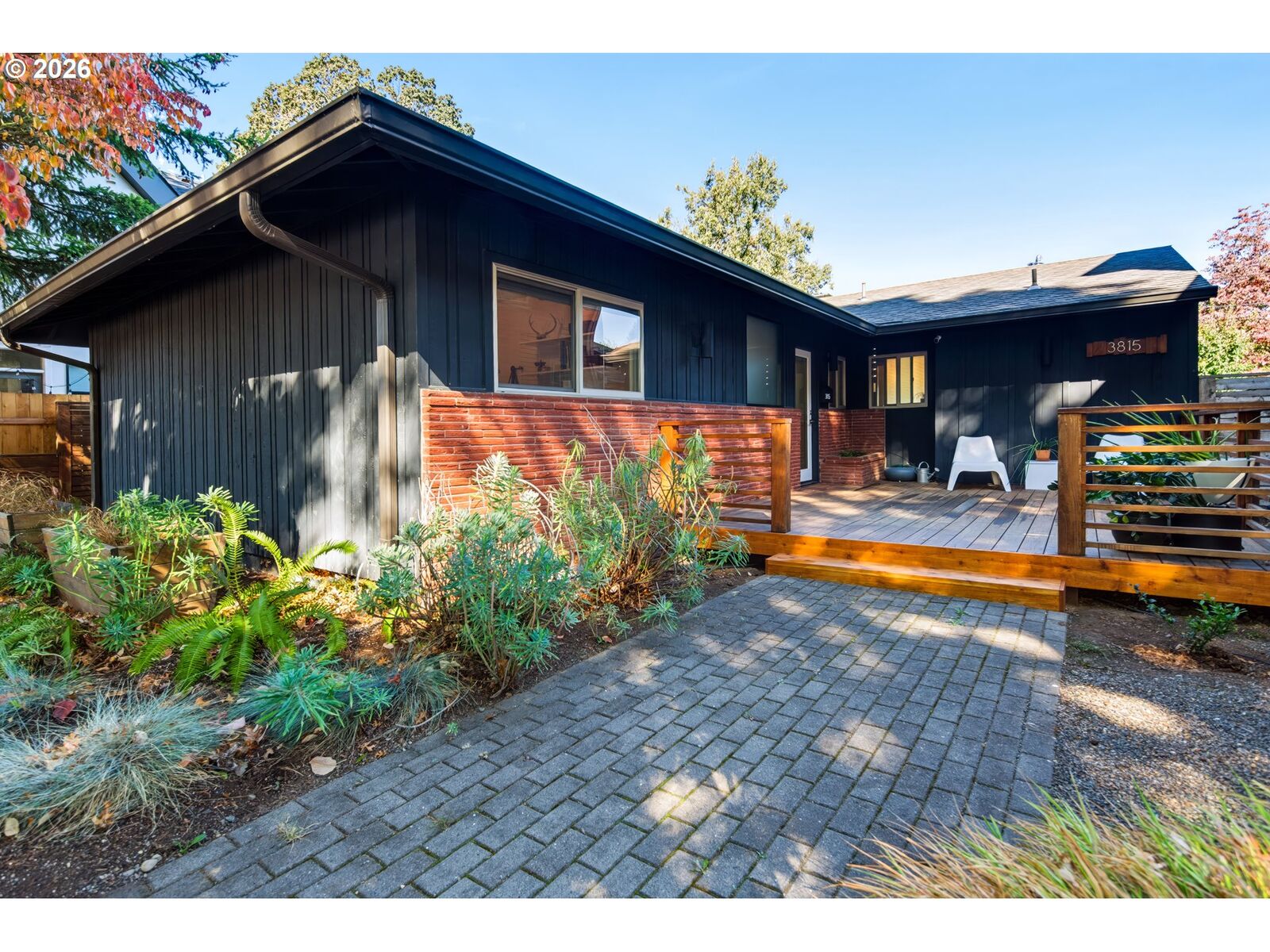 Property Photo:  3815 N Willis Blvd  OR 97217 