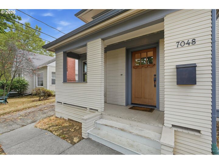 Property Photo:  7048 N Olin Ave  OR 97203 