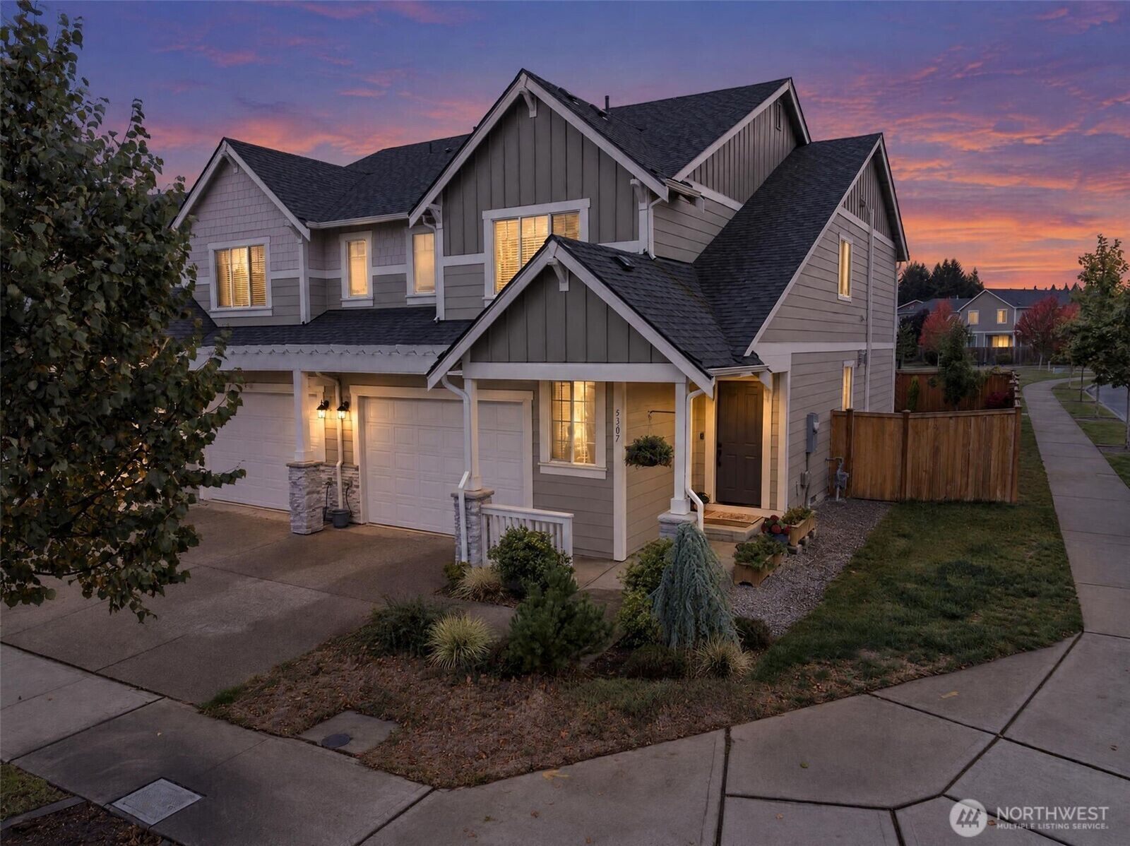 Property Photo:  5307  50th Loop SE  WA 98503 