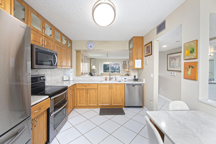 Property Photo:  9511 Weldon Circle G416  FL 33321 