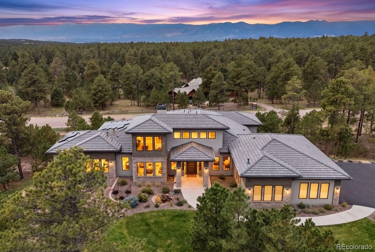 Property Photo: 4915 Old Stagecoach Road CO 80908