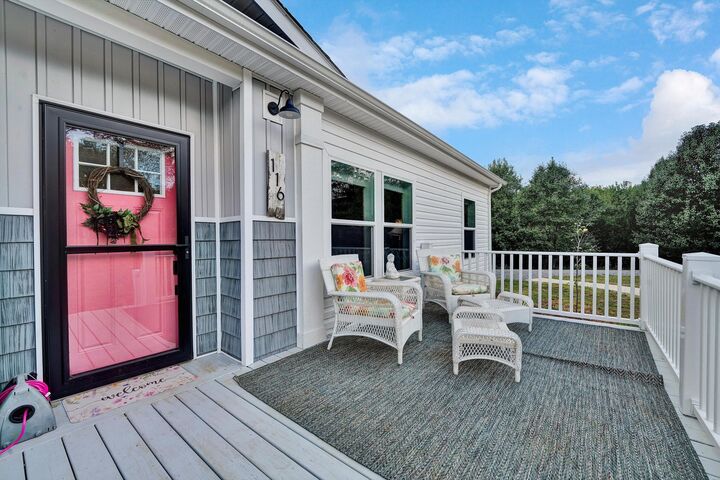 Property Photo:  116 Crest Hills Dr  VA 24121 
