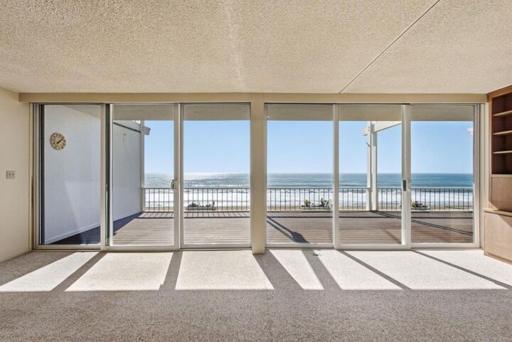 Property Photo:  300 Oceanview Drive 302  CA 95076 