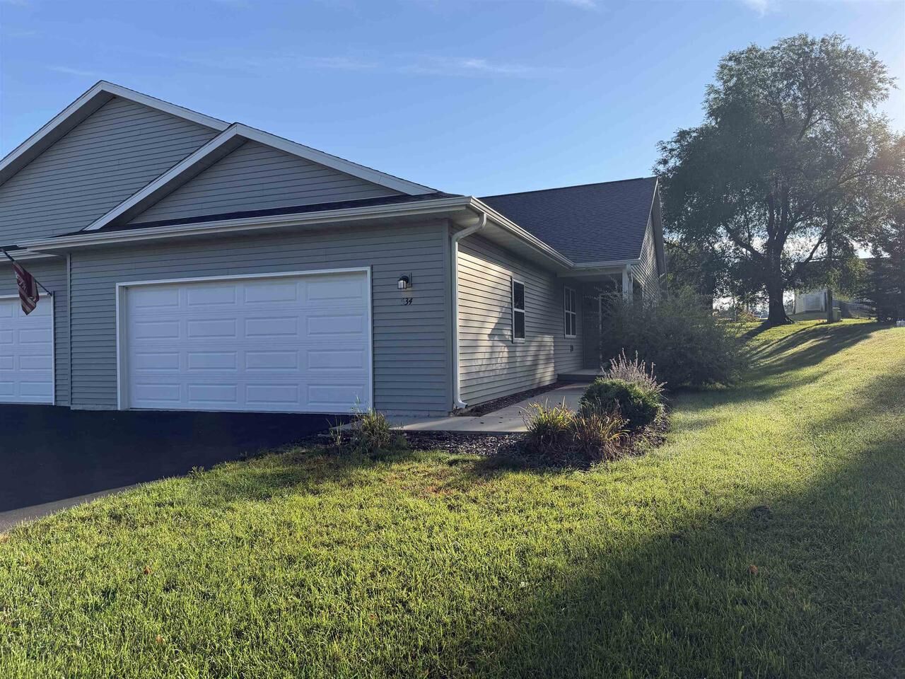 Property Photo: 534 River Drive 3 WI 54923