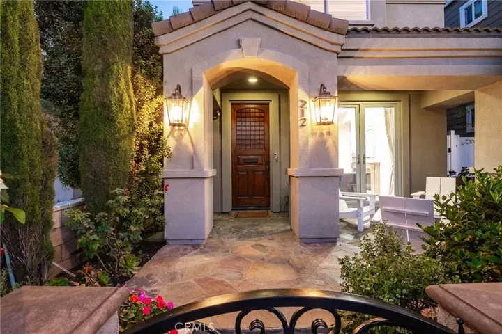 Property Photo:  212 5th Street  CA 90740 