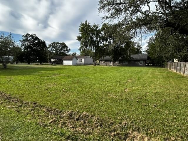 Property Photo: 000 Guedry St. TX 77659