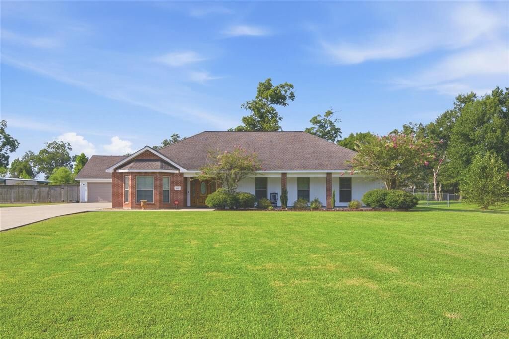 Property Photo: 543 Mims Road LA 70669