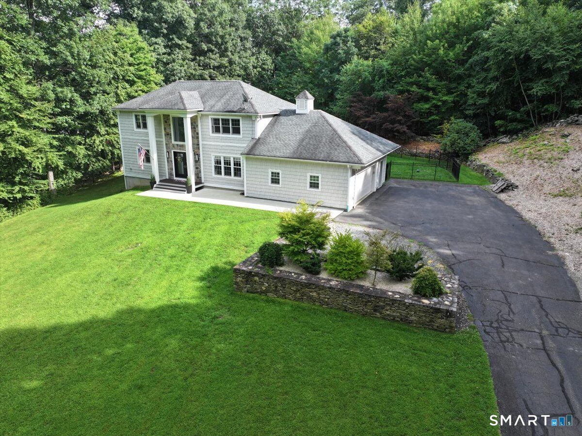 Property Photo:
