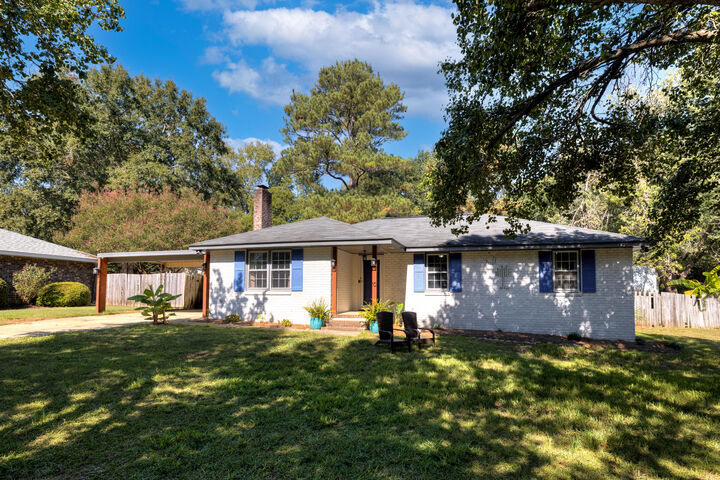 Property Photo: 10 Yellowstone Circle SC 29154