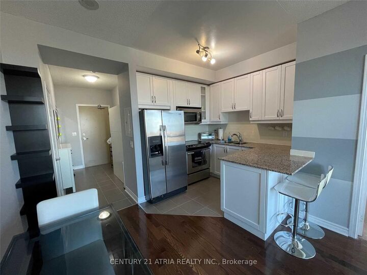 Property Photo:  18 Holmes Avenue 1412  ON M2N 0E1 