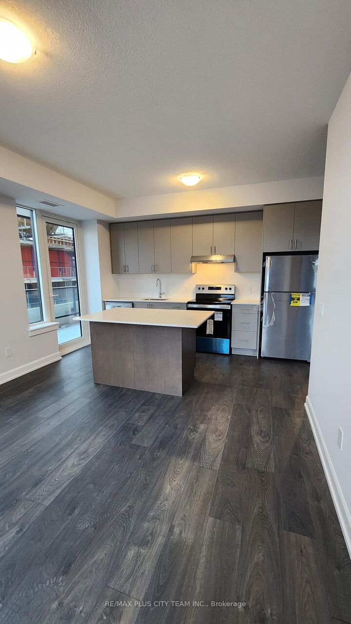 Property Photo:  3220 William Coltson Avenue 414  ON L6H 7C2 