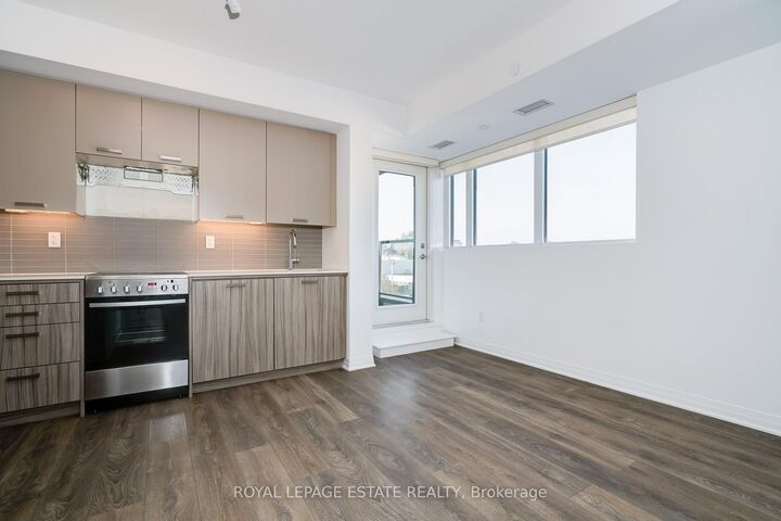 Property Photo: 2301 Danforth Avenue 304 ON M4C 0A7