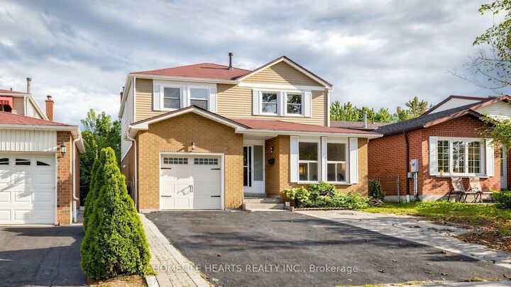 Property Photo:  5 John Tabor Trail  ON M1B 3C7 