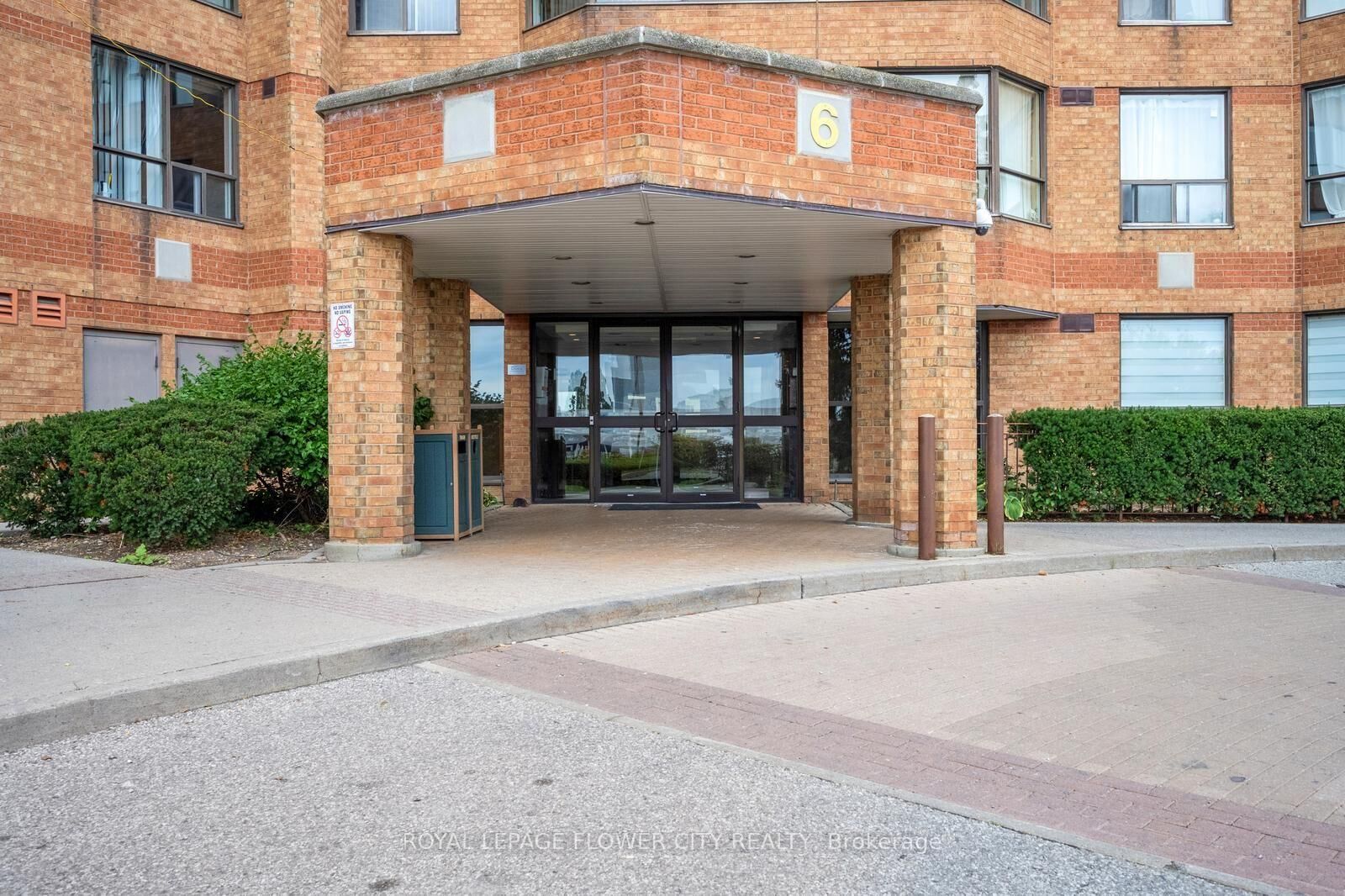 Property Photo:  6 Humberline Drive 417  ON M9W 6X8 