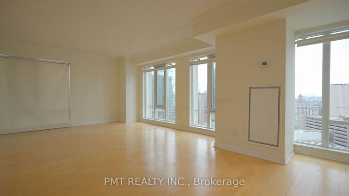Property Photo:  210 Victoria Street 3008  ON M5B 2R3 