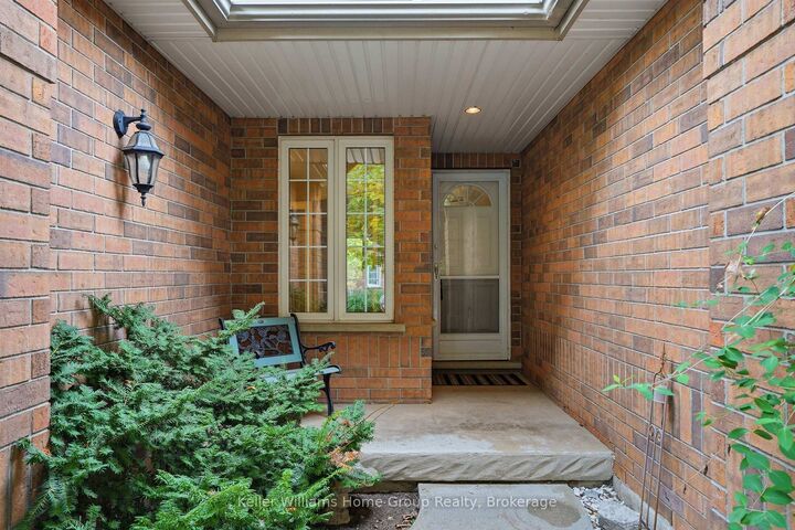 Property Photo:  784 Gordon Street 20  ON N1G 5C8 